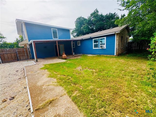 2402 Oak Drive, Gatesville, TX 76528