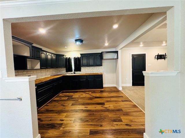 2402 Oak Drive, Gatesville, TX 76528