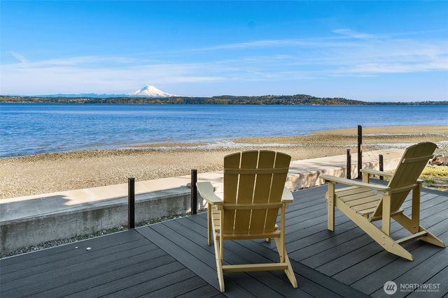27518 Sandy Shores Drive SW, Vashon, WA 98070