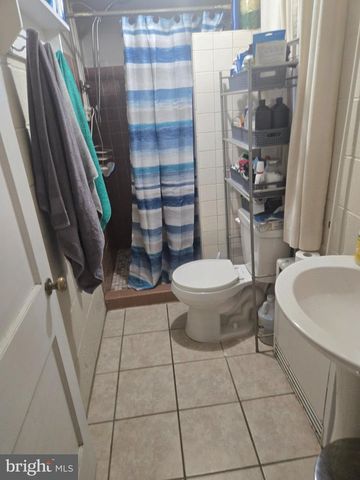 553 E MAIN ST, Dallastown, PA 17313