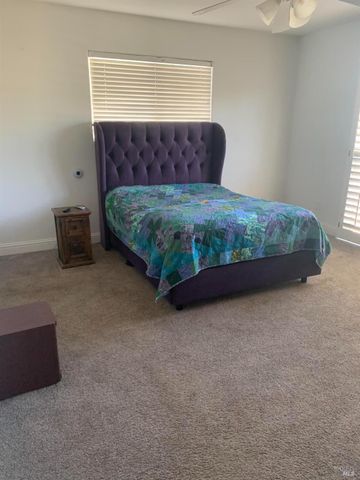 19474 Mountain Mdw S, Hidden Valley Lake, CA 95467