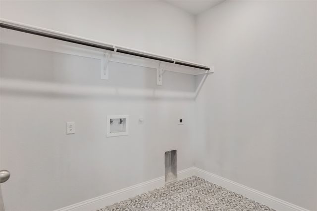 1021 Catskill Court, Burleson, TX 76028