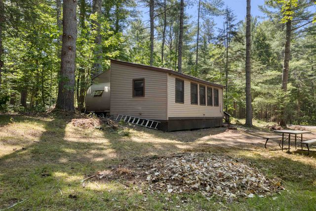 29 Milford Avenue, Freedom, NH 03836