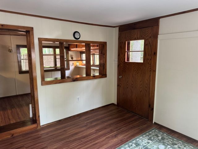 29 Milford Avenue, Freedom, NH 03836