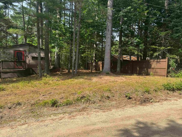 29 Milford Avenue, Freedom, NH 03836