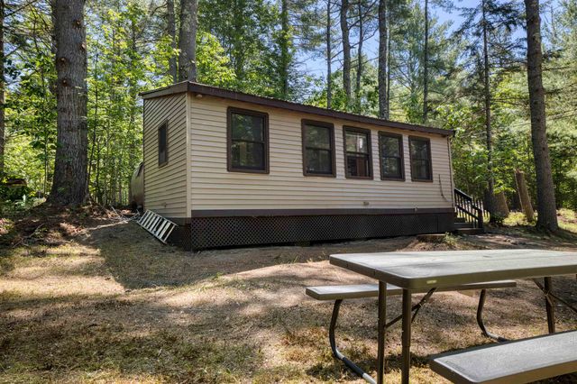 29 Milford Avenue, Freedom, NH 03836