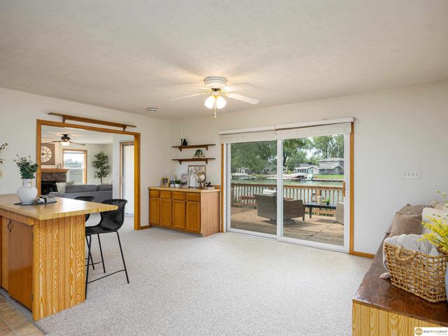 S-1032 Platte Shore Drive, Fremont, NE 68025