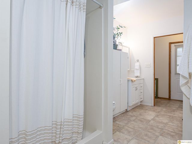 S-1032 Platte Shore Drive, Fremont, NE 68025