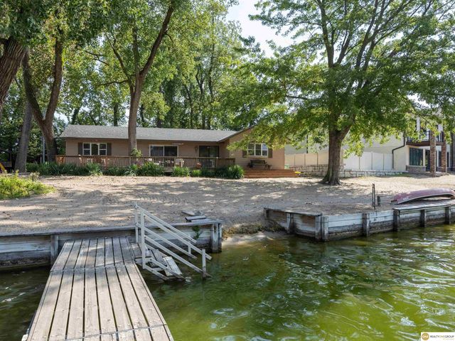 S-1032 Platte Shore Drive, Fremont, NE 68025