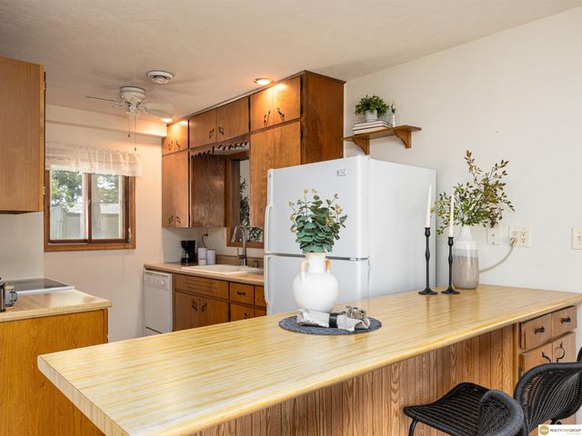 S-1032 Platte Shore Drive, Fremont, NE 68025