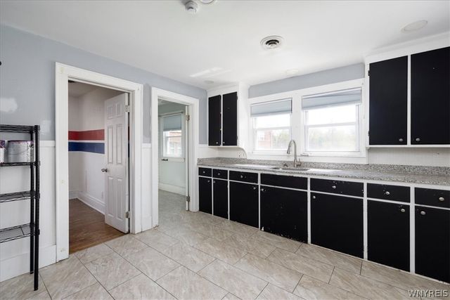 1325 Indian Church Road, West Seneca, NY 14224
