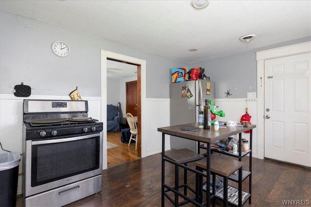 1325 Indian Church Road, West Seneca, NY 14224