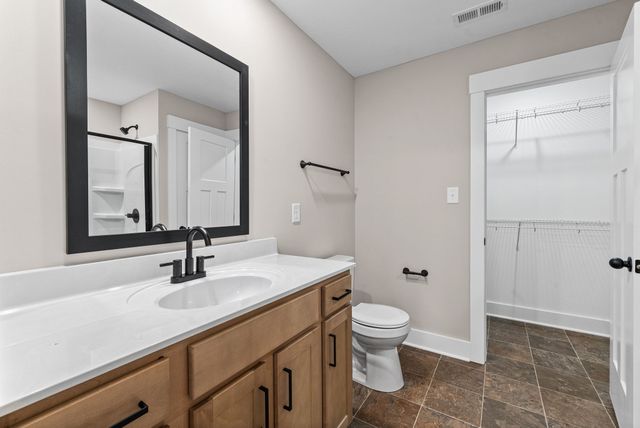 120 Alabama Ave, Oak Grove, KY 42262