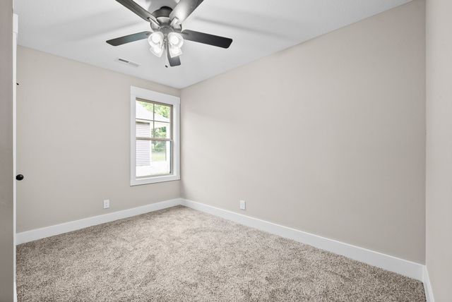 120 Alabama Ave, Oak Grove, KY 42262