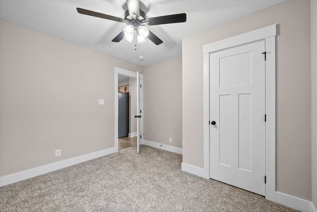 120 Alabama Ave, Oak Grove, KY 42262