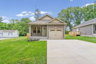120 Alabama Ave, Oak Grove, KY 42262
