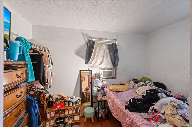 1885 NW 113th Terrace, Miami, FL 33167