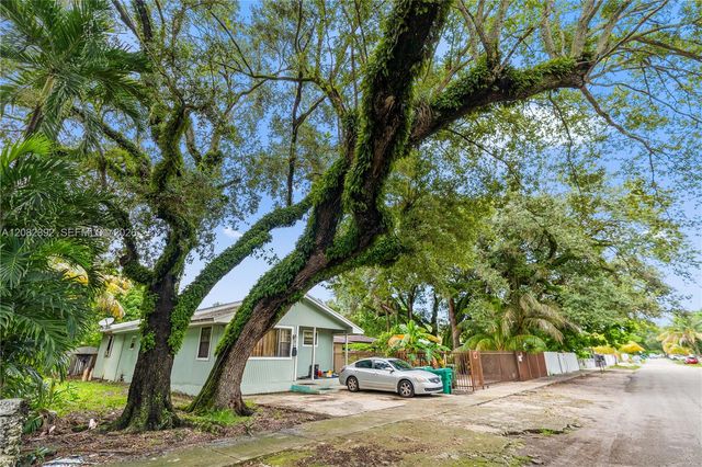 1885 NW 113th Terrace, Miami, FL 33167