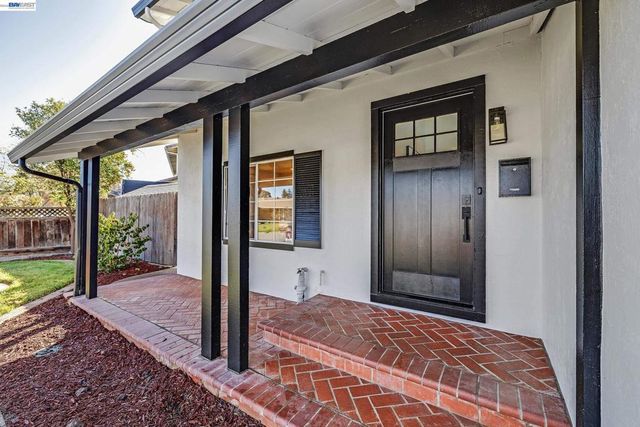 39773 Costa Way, Fremont, CA 94538