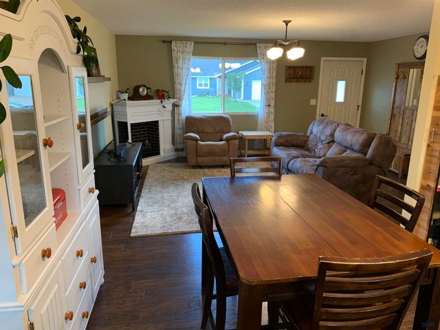 12942 PONY EXPRESS DR, Piedmont, SD 57769
