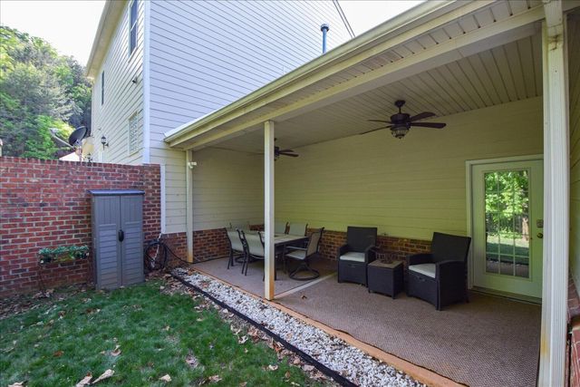 5414 Quail Ridge CT, Roanoke, VA 24018