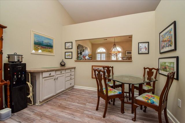 5414 Quail Ridge CT, Roanoke, VA 24018