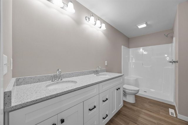 819 Indigo Drive, Palo, IA 52324