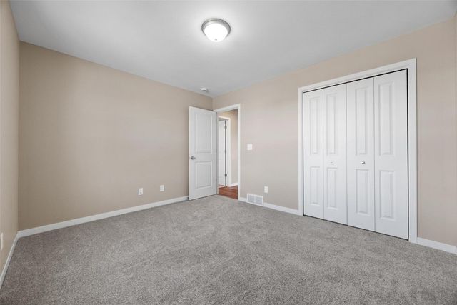 819 Indigo Drive, Palo, IA 52324