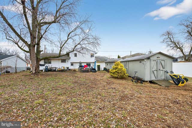 24 STATE ST, Blackwood, NJ 08012