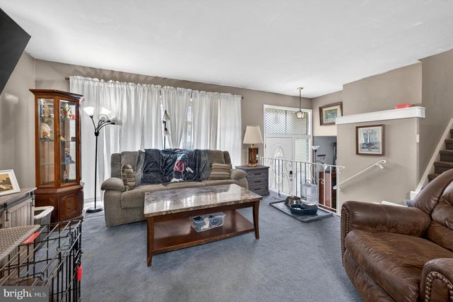 24 STATE ST, Blackwood, NJ 08012