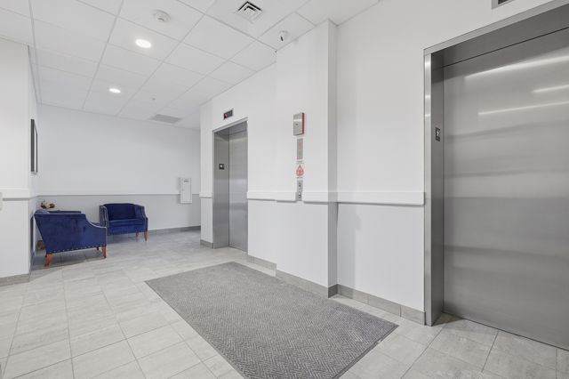 9670 Franklin Avenue 411, Franklin Park, IL 60131