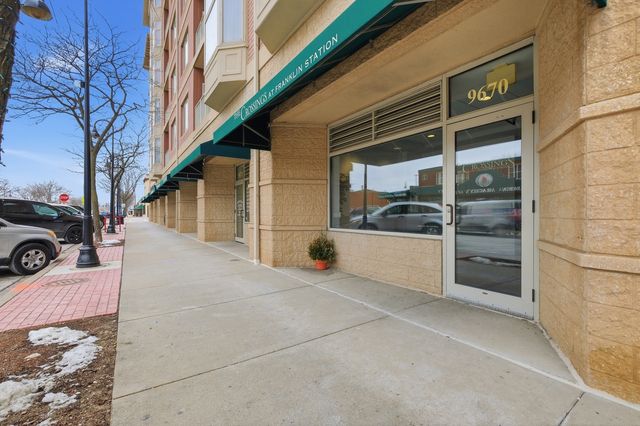 9670 Franklin Avenue 411, Franklin Park, IL 60131