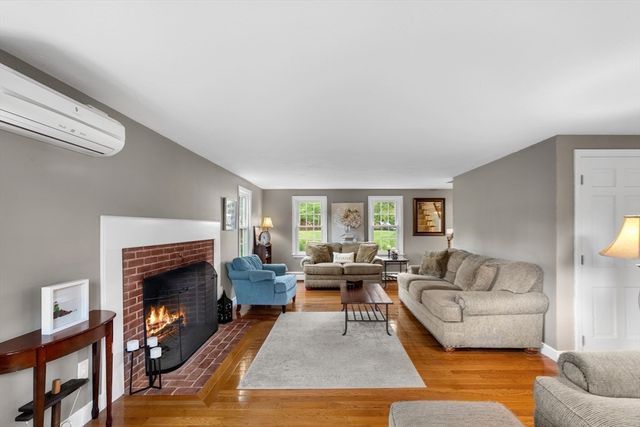22 Anawon Road, Plymouth, MA 02360