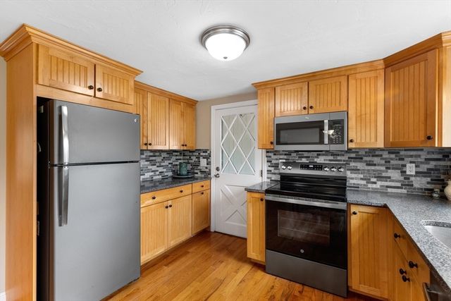 22 Anawon Road, Plymouth, MA 02360
