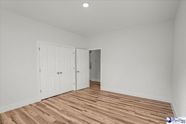 1012 Greenleaf Rd, Hartsville, SC 29550