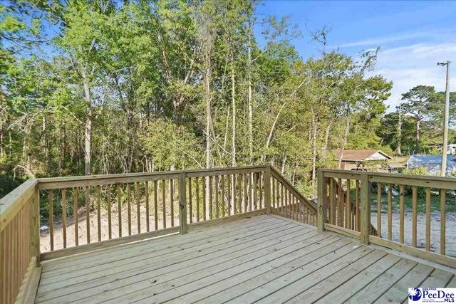 1012 Greenleaf Rd, Hartsville, SC 29550