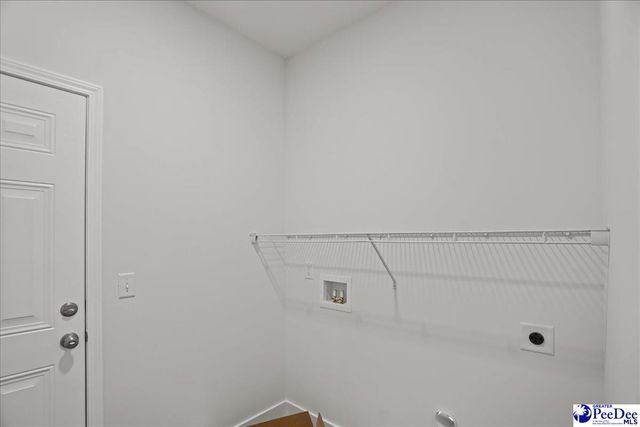 1012 Greenleaf Rd, Hartsville, SC 29550