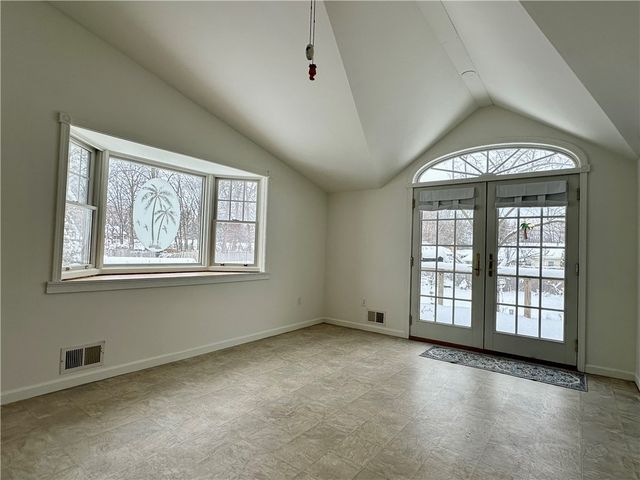 1434 Titus Avenue, Irondequoit, NY 14622