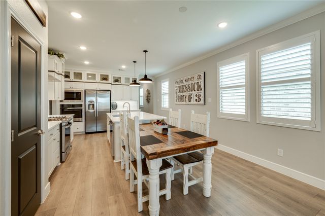 3703 Cloverleaf Lane, Sherman, TX 75092