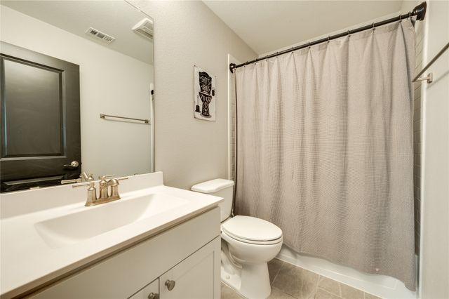 3703 Cloverleaf Lane, Sherman, TX 75092