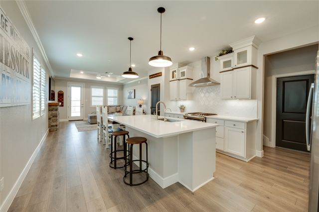 3703 Cloverleaf Lane, Sherman, TX 75092