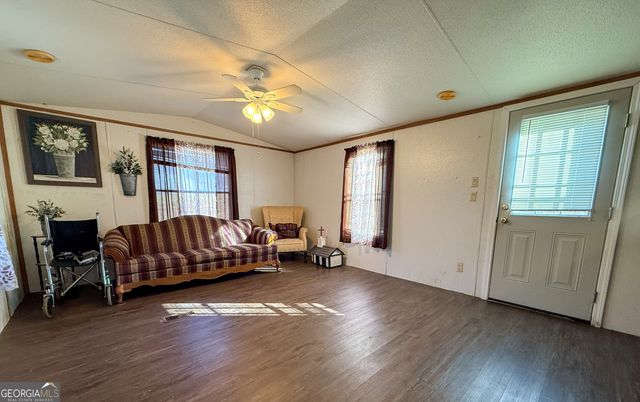 1177 Twin River Orchard Road, Demorest, GA 30535