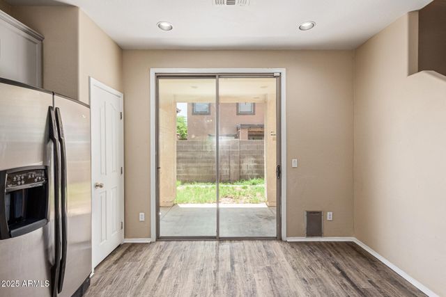 6419 W SOPHIE Lane, Laveen, AZ 85339