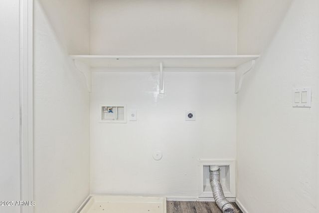 6419 W SOPHIE Lane, Laveen, AZ 85339