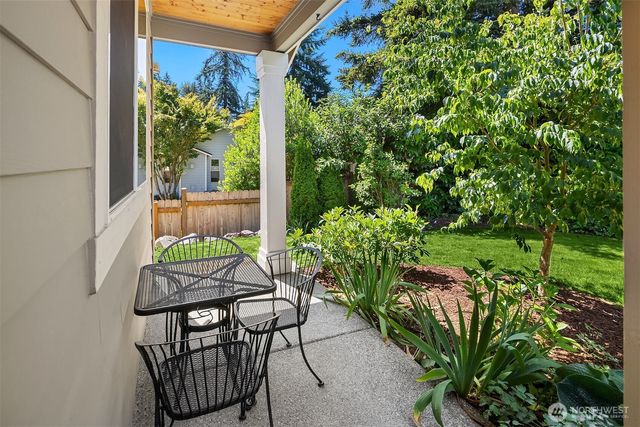 26 Meadow Place SE, Everett, WA 98208