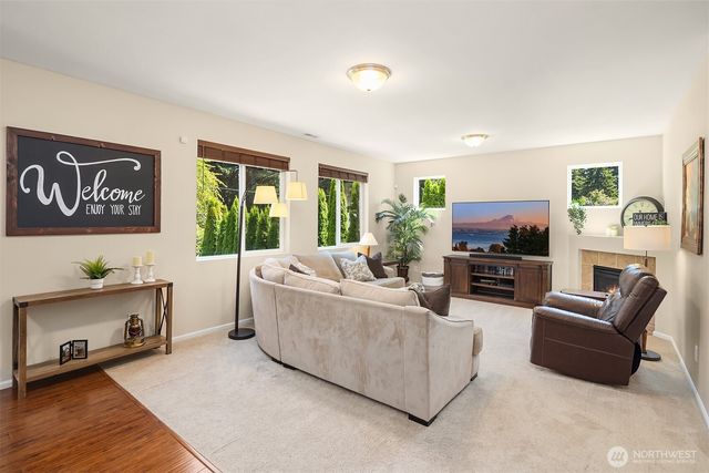 26 Meadow Place SE, Everett, WA 98208