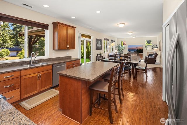 26 Meadow Place SE, Everett, WA 98208
