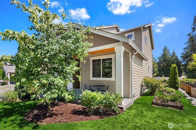 26 Meadow Place SE, Everett, WA 98208