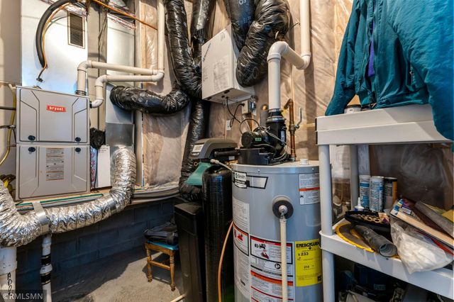 21115 Cameron Way, Farmington, MN 55024