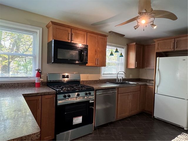 362 Carling Road, Rochester, NY 14610